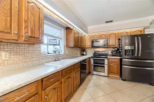 821 Highpoint Dr, Port Orange, FL 32127 - Photo 9