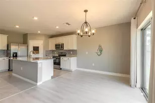 319 Sunset Vw Dr, Edgewater, FL 32141 - Photo 17
