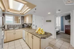 421 S Atlantic Ave, New Smyrna Beach, FL 32169 - Photo 13