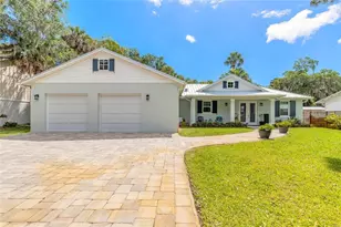 1107 S Orange St, New Smyrna Beach, FL 32168 - Photo 1