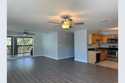 601 E 2nd Avenue, New Smyrna Beach, FL 32169 - Photo 11