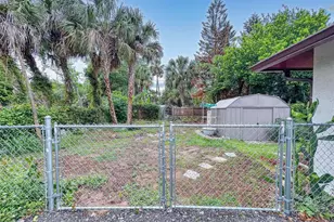 111 Valencia Dr, Edgewater, FL 32132 - Photo 53