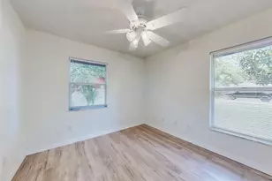 111 Valencia Dr, Edgewater, FL 32132 - Photo 21