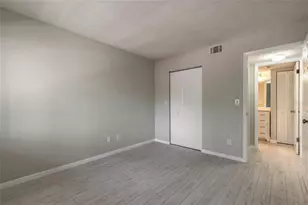 275 Indigo Dr, Daytona Beach, FL 32114 - Photo 17
