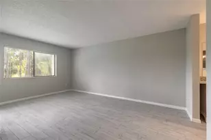 275 Indigo Dr, Daytona Beach, FL 32114 - Photo 11