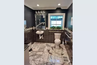 317 N Orange Street, New Smyrna Beach, FL 32168 - Photo 15