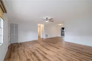 12 Azalea Dr, Daytona Beach, FL 32124 - Photo 9