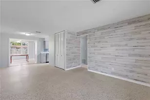 592 Brook Cir, South Daytona, FL 32119 - Photo 7