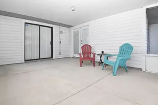 2213 Pine Tree Dr, Edgewater, FL 32141 - Photo 33