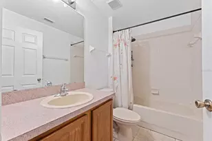 2127 Ruche Ct, Orlando, FL 32817 - Photo 15