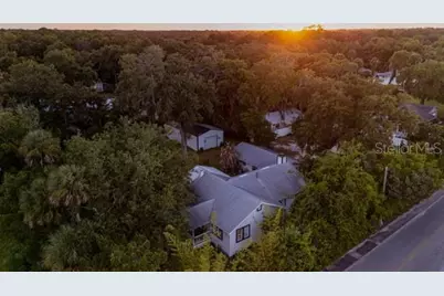 801 Canal Street, New Smyrna Beach, FL 32168 - Photo 11