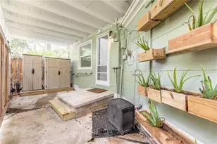 5528 W Bayshore Dr, Port Orange, FL 32127 - Photo 25