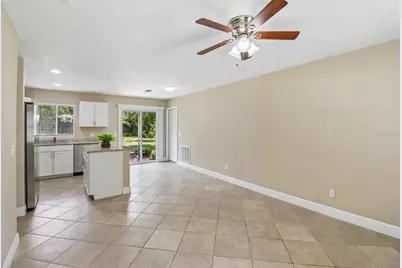 105 N Fairfax Avenue, Deland, FL 32724 - Photo 7