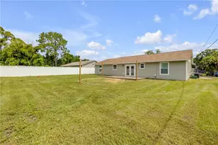 2726 Evergreen Dr, Edgewater, FL 32141 - Photo 31