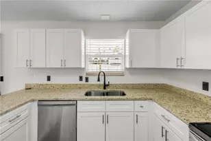 2726 Evergreen Dr, Edgewater, FL 32141 - Photo 19