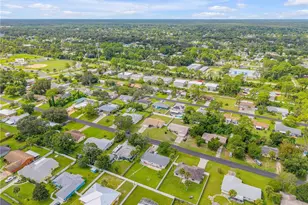 2726 Evergreen Dr, Edgewater, FL 32141 - Photo 43
