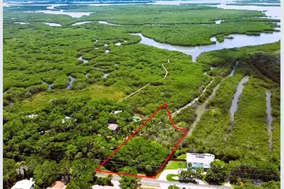 4168 Saxon Drive, New Smyrna Beach, FL 32169 - Photo 3
