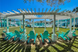 541 S Peninsula Ave, New Smyrna Beach, FL 32169 - Photo 3
