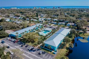 541 S Peninsula Ave, New Smyrna Beach, FL 32169 - Photo 7