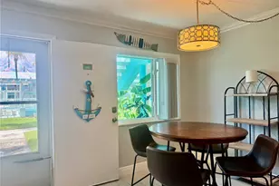 541 S Peninsula Ave, New Smyrna Beach, FL 32169 - Photo 11
