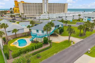320 Due East St, New Smyrna Beach, FL 32169 - Photo 5