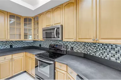 320 Due East Street, New Smyrna Beach, FL 32169 - Photo 57