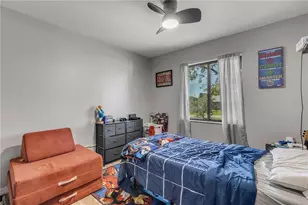 2550 Vespero St, Deltona, FL 32738 - Photo 23