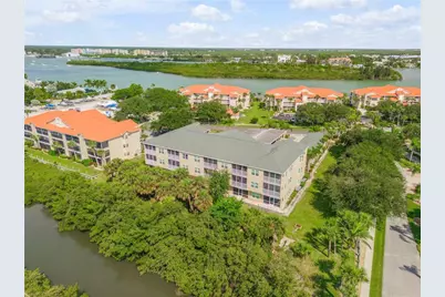 468 Bouchelle Drive #325, New Smyrna Beach, FL 32169 - Photo 5