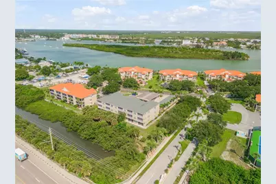 468 Bouchelle Drive #325, New Smyrna Beach, FL 32169 - Photo 7