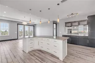 701 E 3rd Ave, New Smyrna Beach, FL 32169 - Photo 5