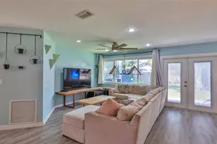 2766 Date Palm Dr, Edgewater, FL 32141 - Photo 27