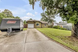 2509 Woodland Dr, Edgewater, FL 32141 - Photo 3