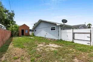 1945 Fern Palm Dr, Edgewater, FL 32141 - Photo 3