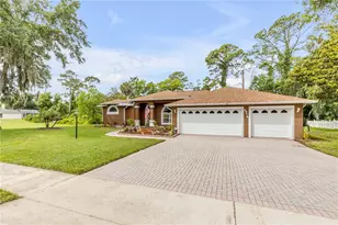 5978 Shady Creek Ln, Port Orange, FL 32128 - Photo 11