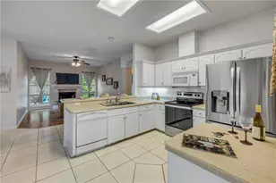 5978 Shady Creek Ln, Port Orange, FL 32128 - Photo 41