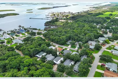 380 Marsh Landing Loop, Oak Hill, FL 32759 - Photo 35