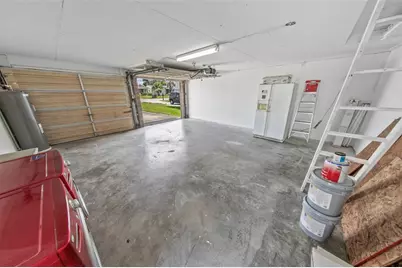 402 Seaview Avenue, Daytona Beach, FL 32118 - Photo 41