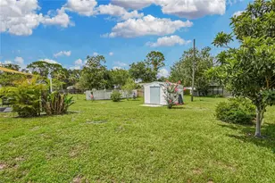 2820 Sabal Palm Dr, Edgewater, FL 32141 - Photo 39