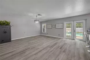 126 Wilson Bay Ct, Sanford, FL 32771 - Photo 13