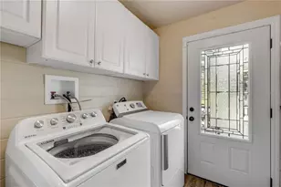 2195 W Poinsettia Dr, Port Orange, FL 32128 - Photo 47