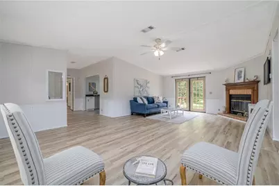 557 Newton Road, Port Orange, FL 32127 - Photo 9