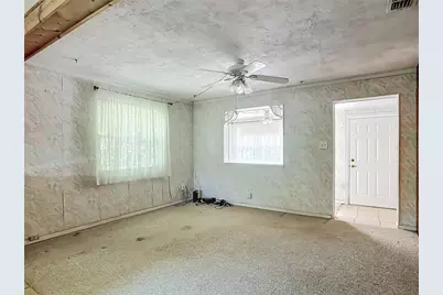 2551 Auburn Avenue, New Smyrna Beach, FL 32168 - Photo 11