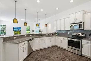 695 Grape Ivy Ln, New Smyrna Beach, FL 32168 - Photo 19