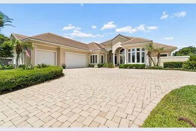 12749 Grand Traverse Drive, Dade City, FL 33525 - Photo 3