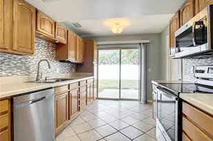 3828 Sandstone Ct, New Smyrna Beach, FL 32169 - Photo 7