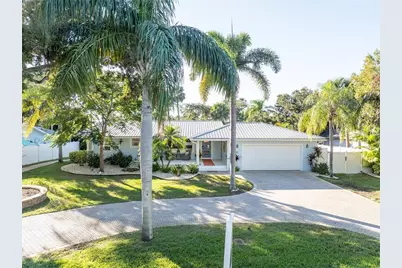 506 Yupon Avenue, New Smyrna Beach, FL 32169 - Photo 1
