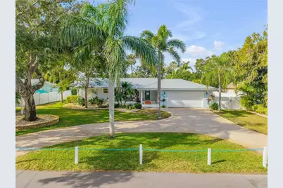506 Yupon Avenue, New Smyrna Beach, FL 32169 - Photo 13