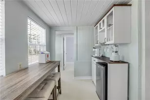 308 Due East St, New Smyrna Beach, FL 32169 - Photo 21