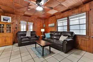 314 Due East St, New Smyrna Beach, FL 32169 - Photo 3