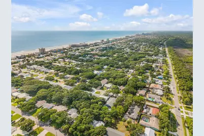 807 E 10th Avenue, New Smyrna Beach, FL 32169 - Photo 37